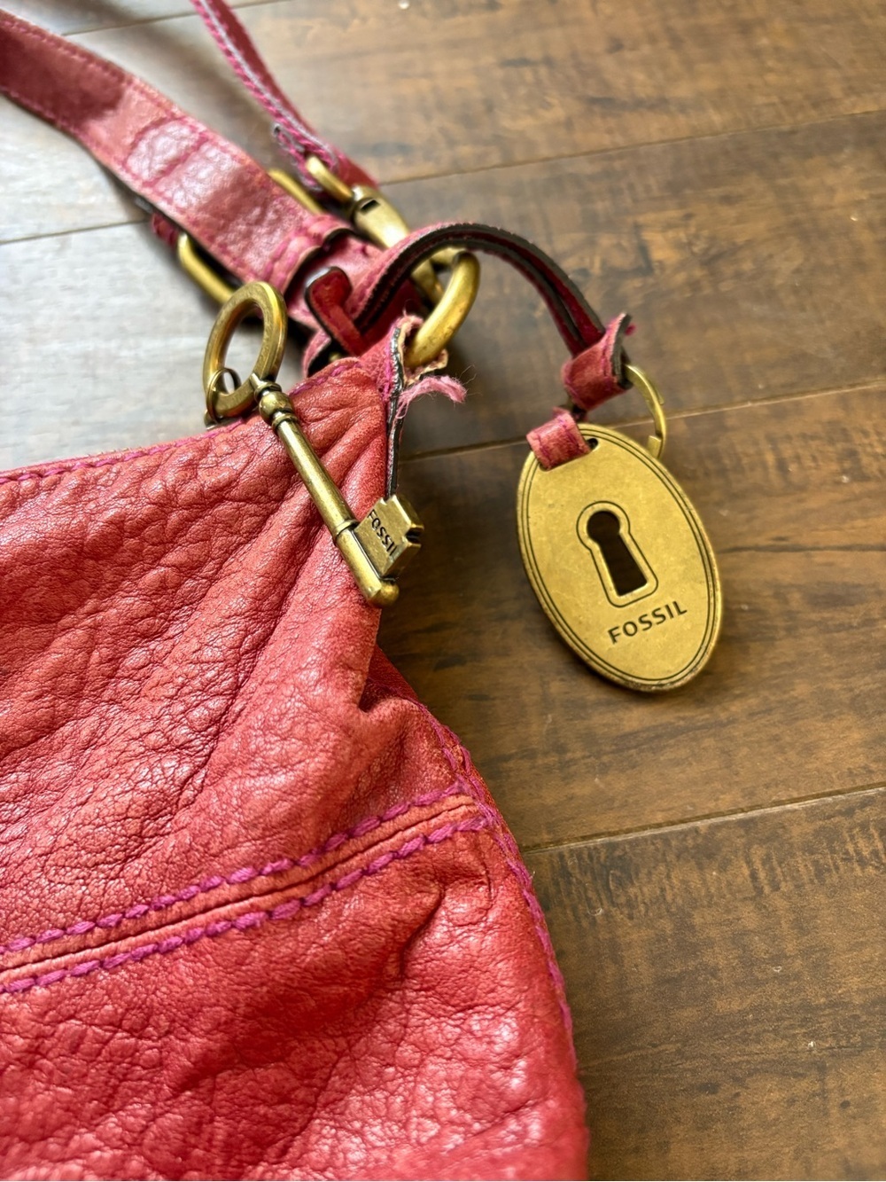 Vintage Long Live  Red Leather Shoulder Bag - Picture 6 of 14